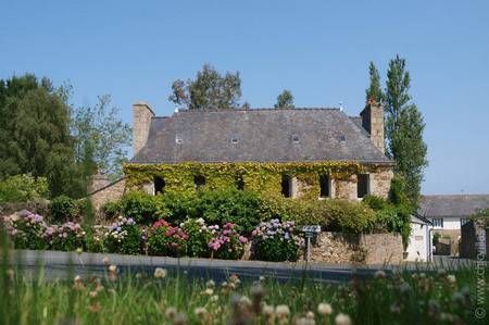 Le Logis de la Chapelle - Beachfront villa for rent in Brittany